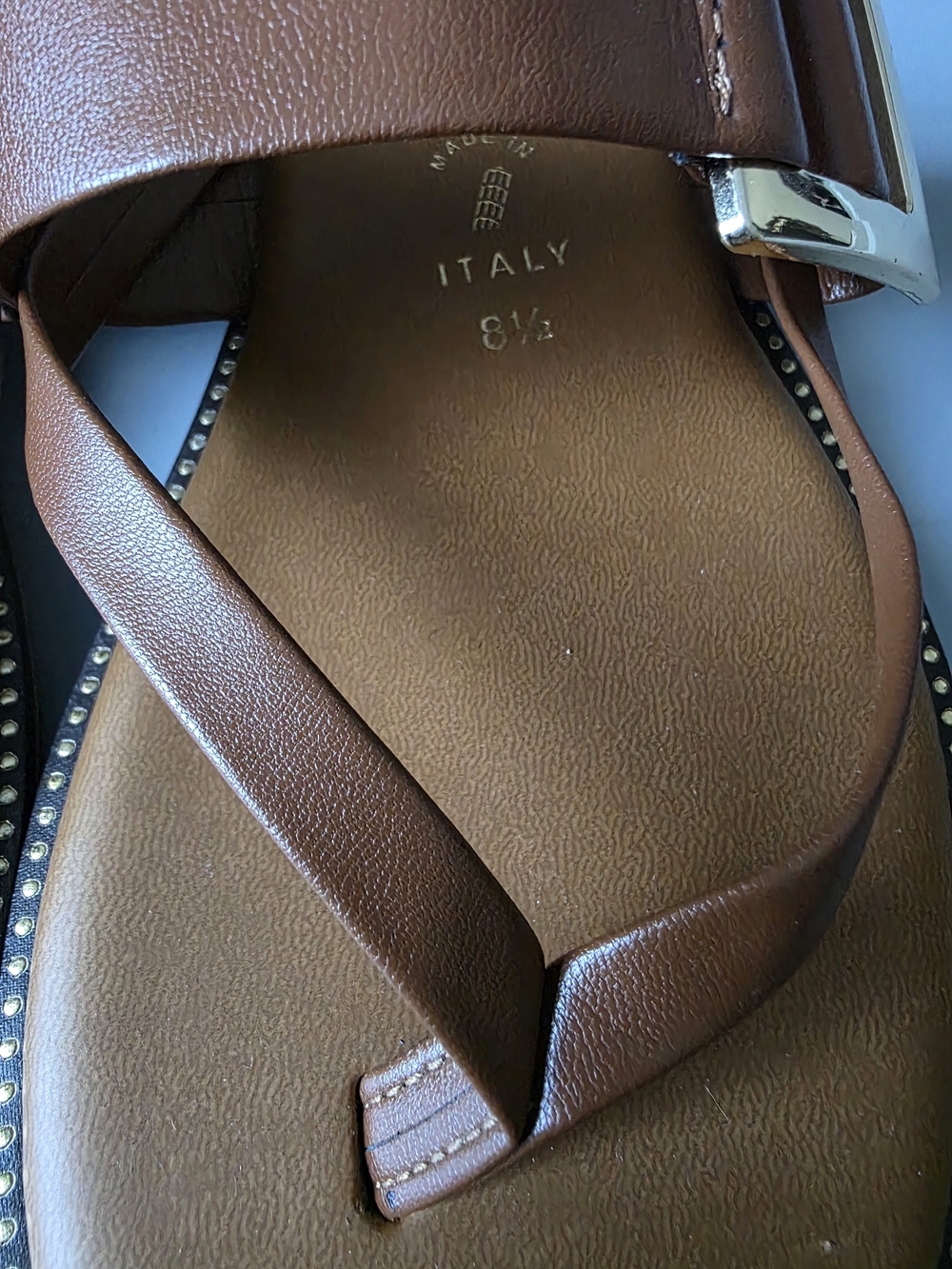 TOSCANELLA Tan Leather Slide Sandals with Stud Detail.Made in ITALY - Picture 7 of 7